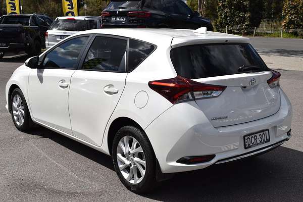 2016 Toyota Corolla Ascent Sport ZRE182R