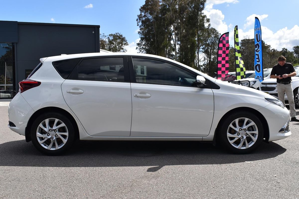 2016 Toyota Corolla Ascent Sport ZRE182R