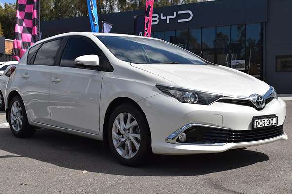 2016 Toyota Corolla Ascent Sport ZRE182R