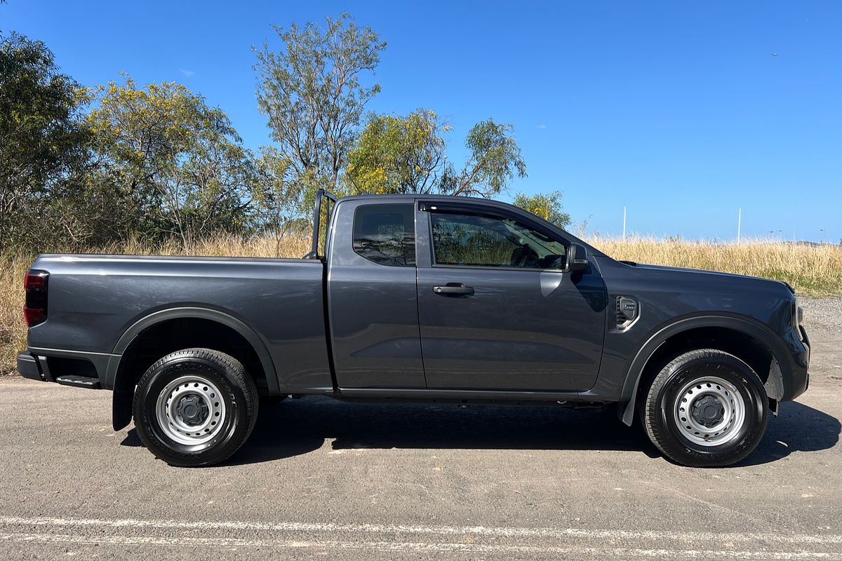 2023 Ford Ranger XL 4X4 2.0L
