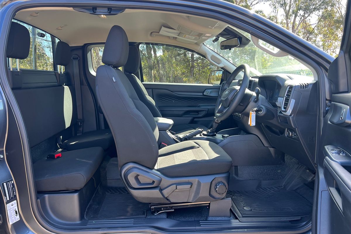 2023 Ford Ranger XL 4X4 2.0L