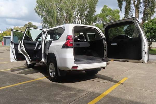 2018 Toyota Landcruiser Prado GX GDJ150R