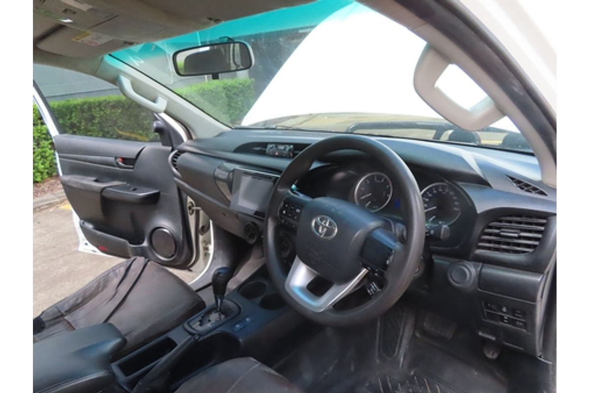 2019 Toyota Hilux SR GUN126R 4X4