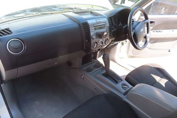 2010 Ford Ranger XL PK 4X4 3.0L