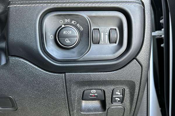 2022 RAM 1500 Limited RamBox DT 4X4 SWB
