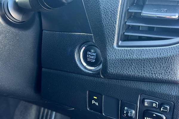 2015 Toyota Corolla SX ZRE172R