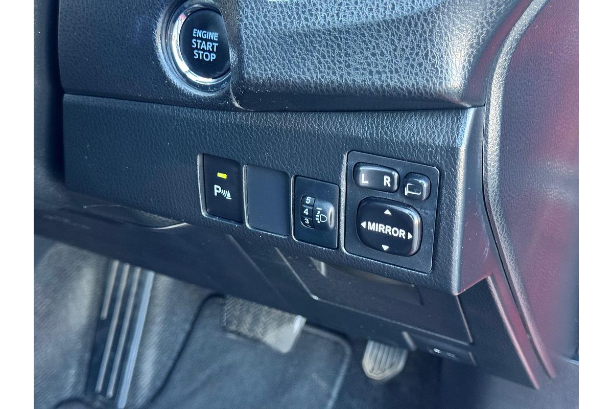 2015 Toyota Corolla SX ZRE172R