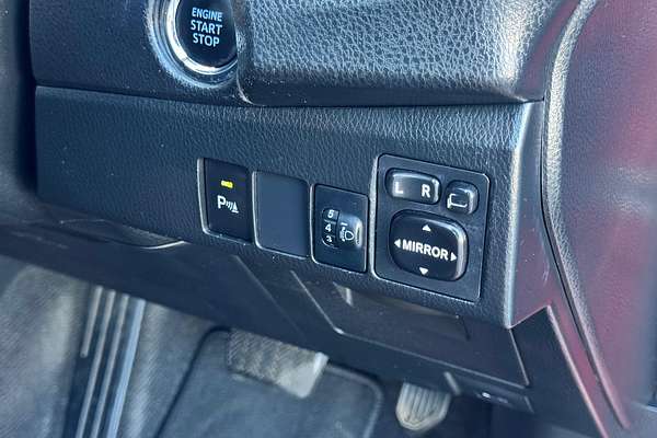 2015 Toyota Corolla SX ZRE172R