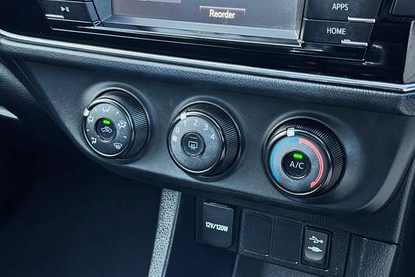 2015 Toyota Corolla SX ZRE172R