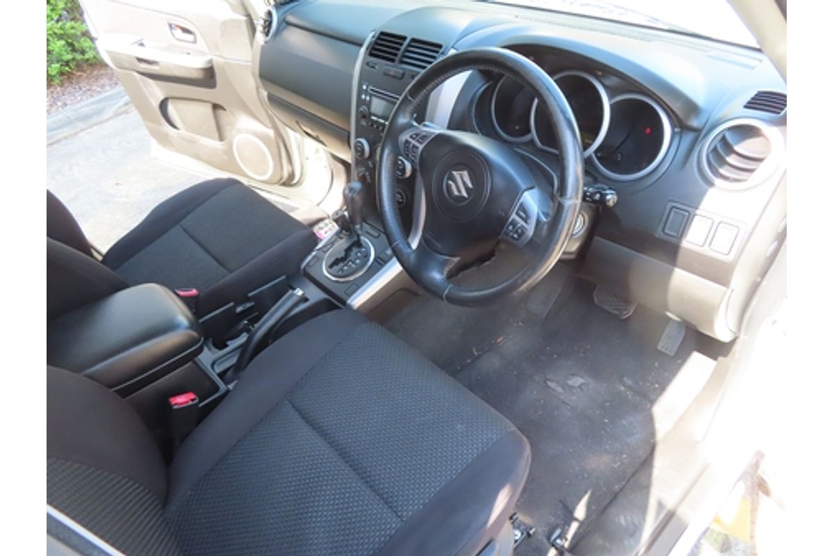 2010 Suzuki Grand Vitara JB