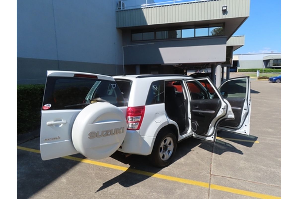 2010 Suzuki Grand Vitara JB