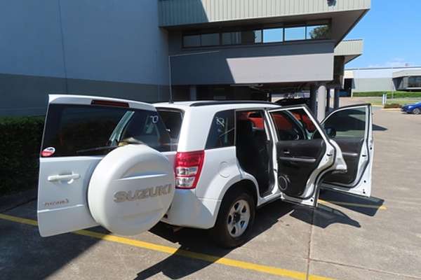 2010 Suzuki Grand Vitara JB