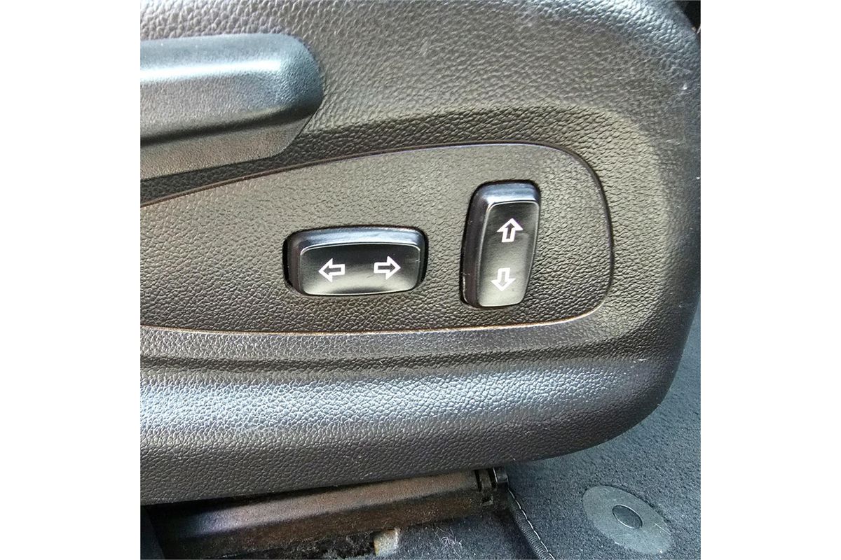 2016 Holden Commodore SV6 Black VF Series II