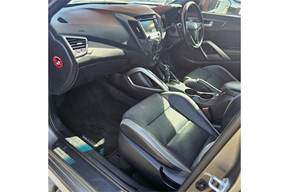 2016 Hyundai Veloster SR Turbo FS4 Series II