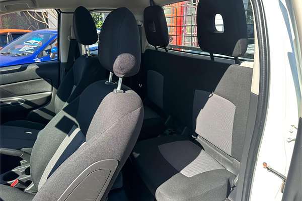 2021 Mitsubishi Triton GLX MR 4X4