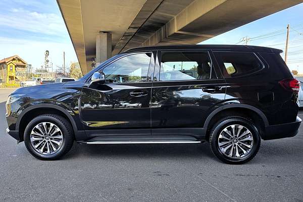 2022 LDV D90 Executive SV9A