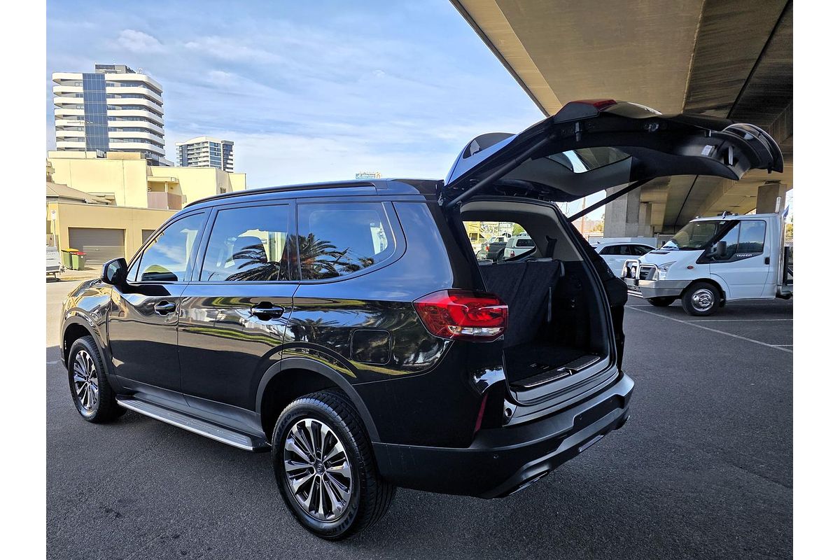 2022 LDV D90 Executive SV9A