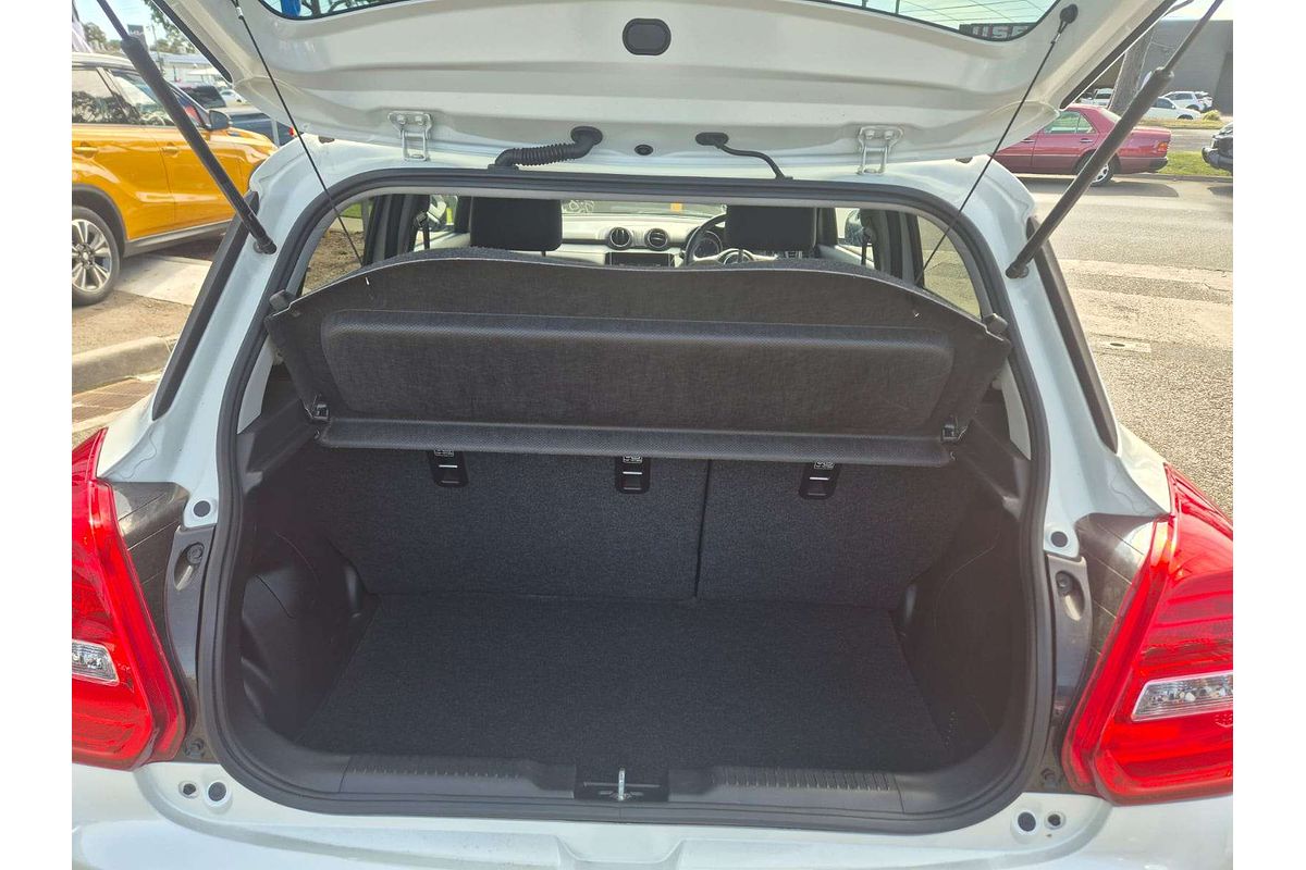 2018 Suzuki Swift GL Navigator AZ