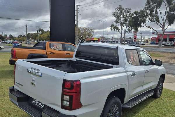 2024 Mitsubishi Triton GLS MV 4X4