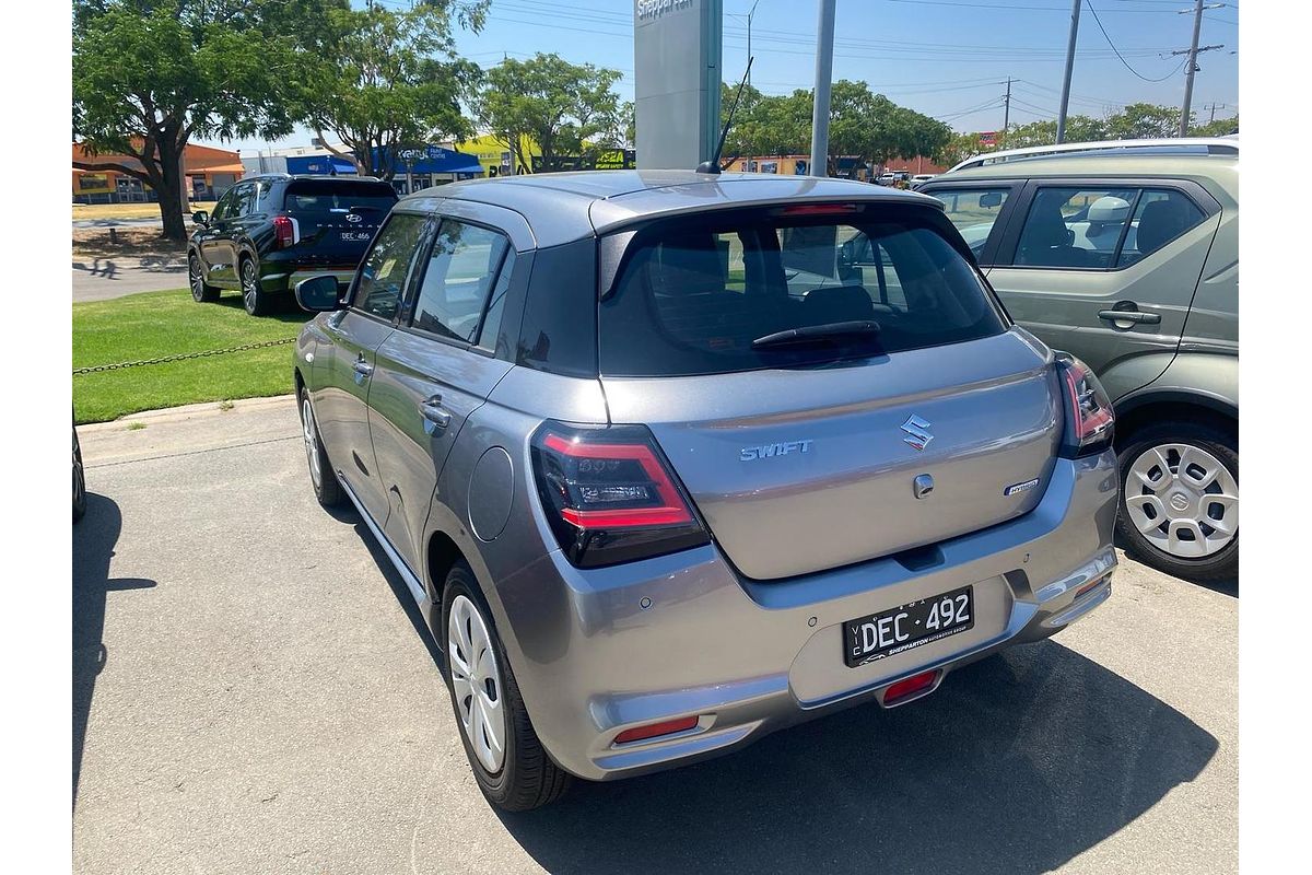 2024 Suzuki Swift Hybrid UZ