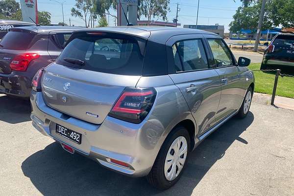 2024 Suzuki Swift Hybrid UZ
