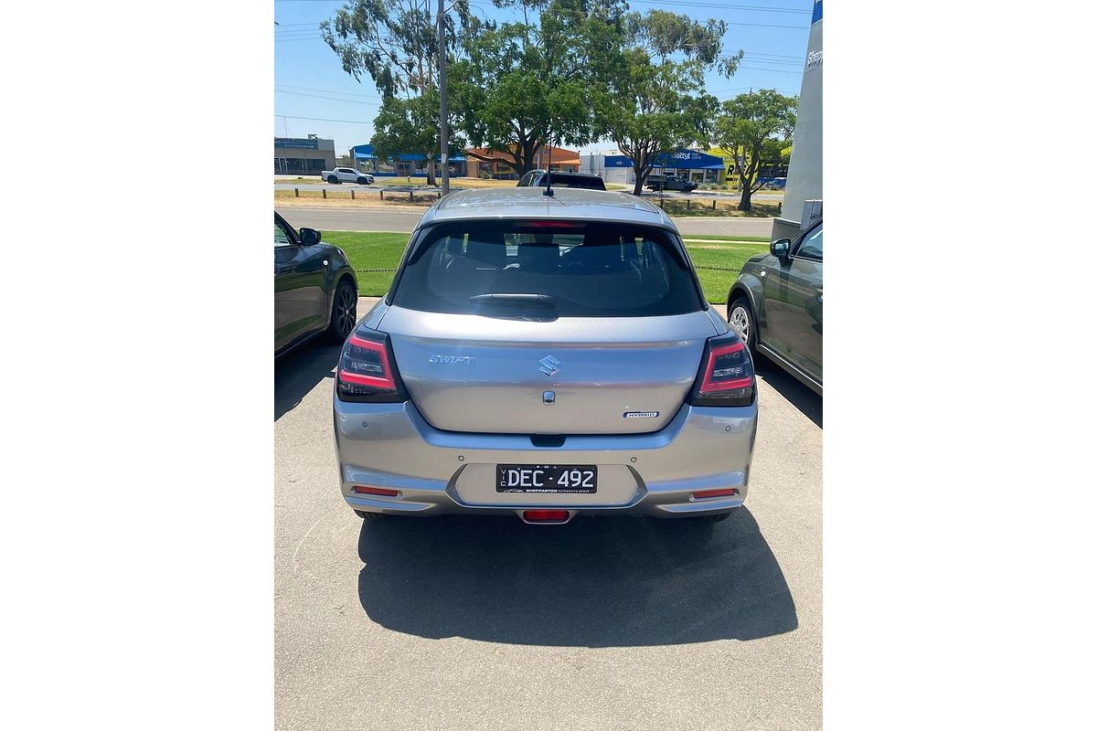 2024 Suzuki Swift Hybrid UZ