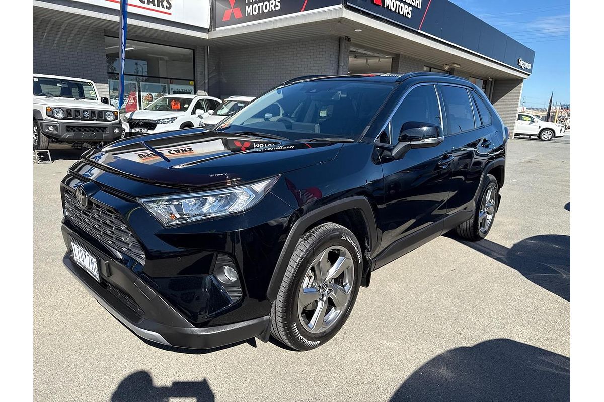 2020 Toyota RAV4 GXL MXAA52R