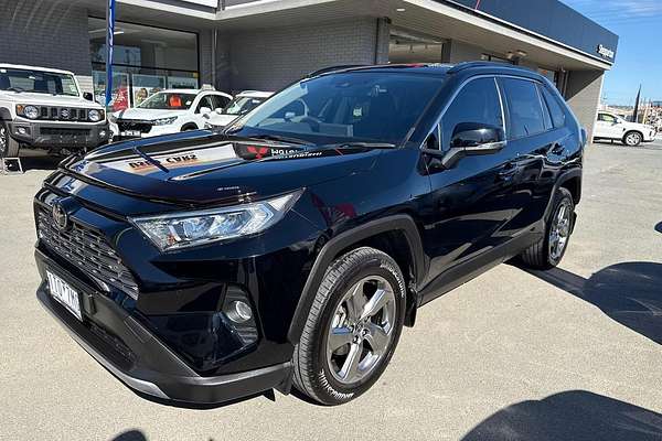 2020 Toyota RAV4 GXL MXAA52R