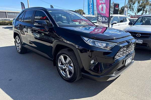 2020 Toyota RAV4 GXL MXAA52R