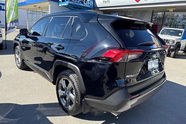 2020 Toyota RAV4 GXL MXAA52R