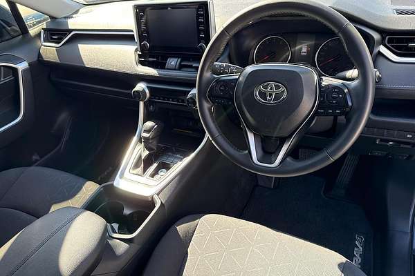 2020 Toyota RAV4 GXL MXAA52R