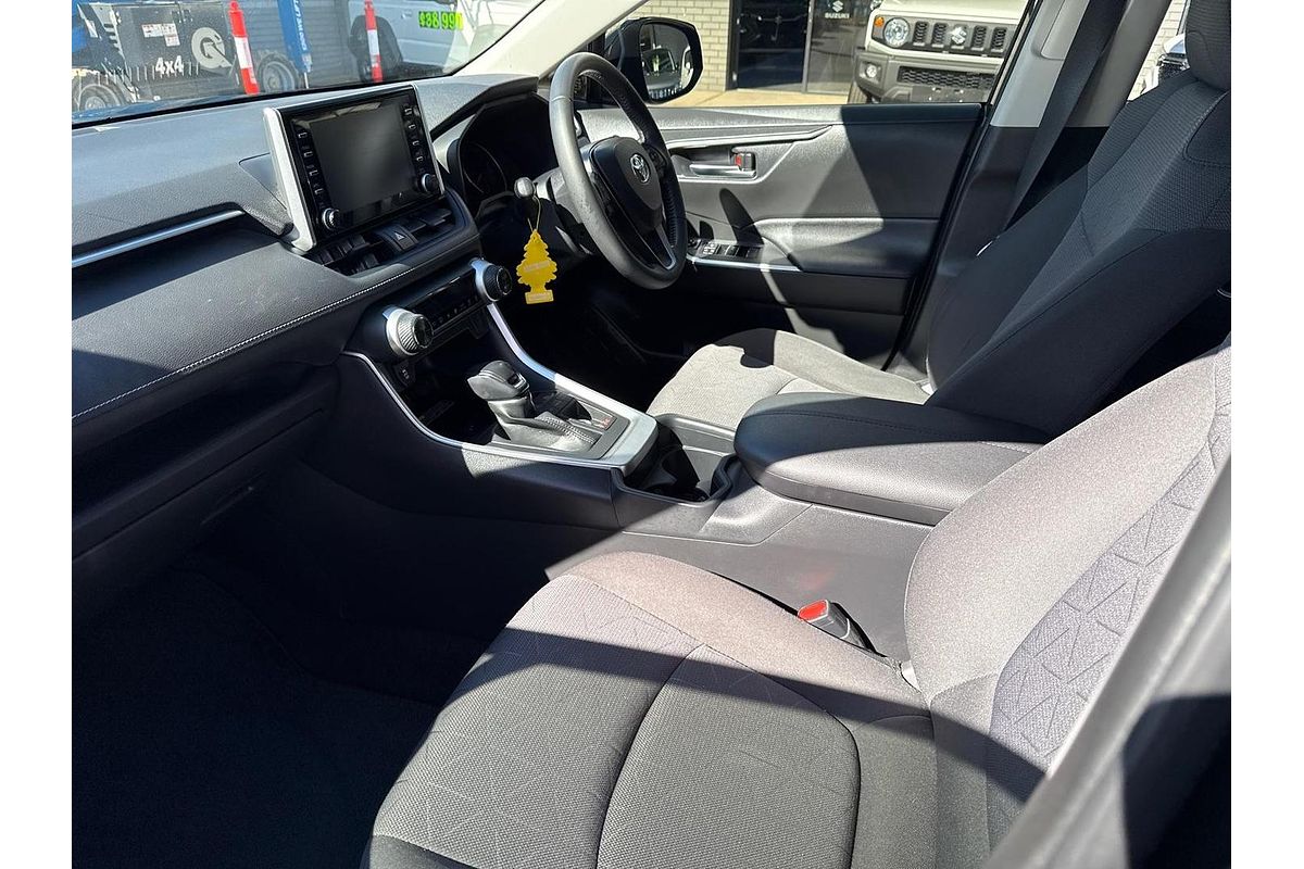 2020 Toyota RAV4 GXL MXAA52R