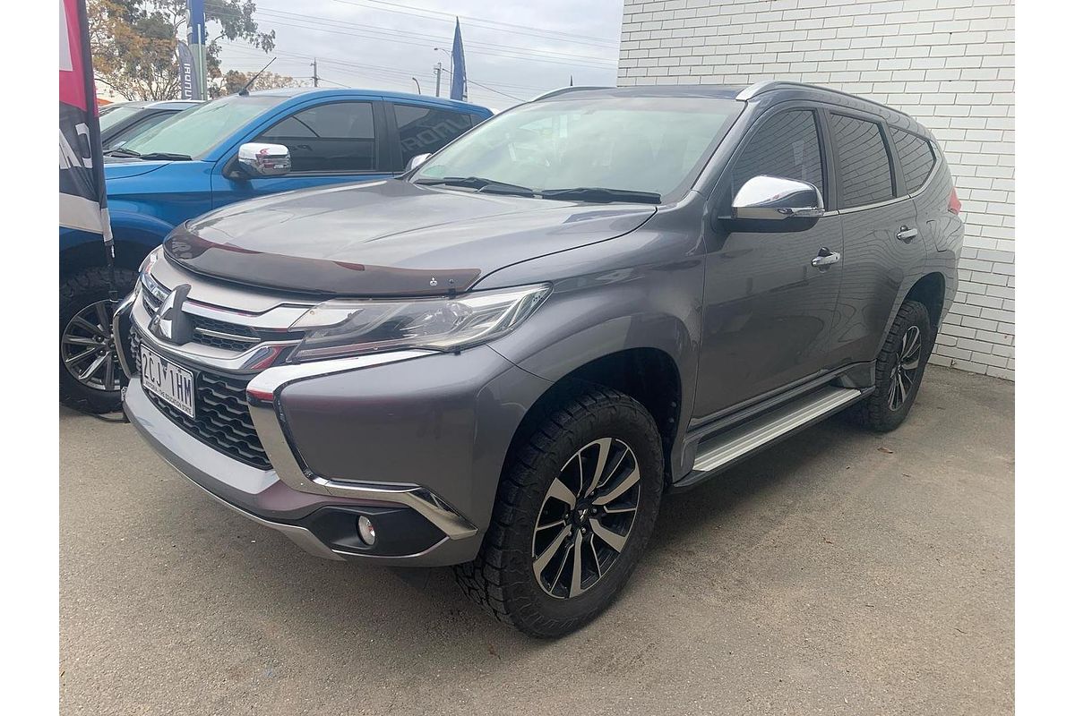 2016 Mitsubishi Pajero Sport GLX QE