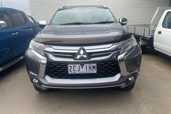 2016 Mitsubishi Pajero Sport GLX QE