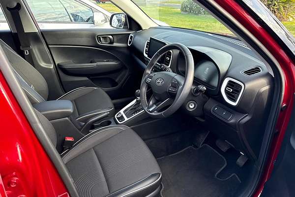 2023 Hyundai Venue Active QX.V5