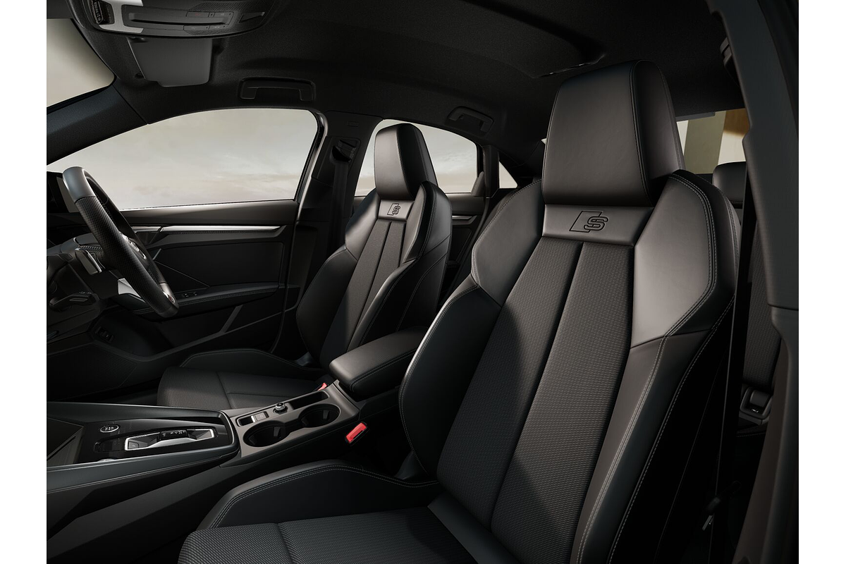 2025 Audi A3 35 TFSI S line GY