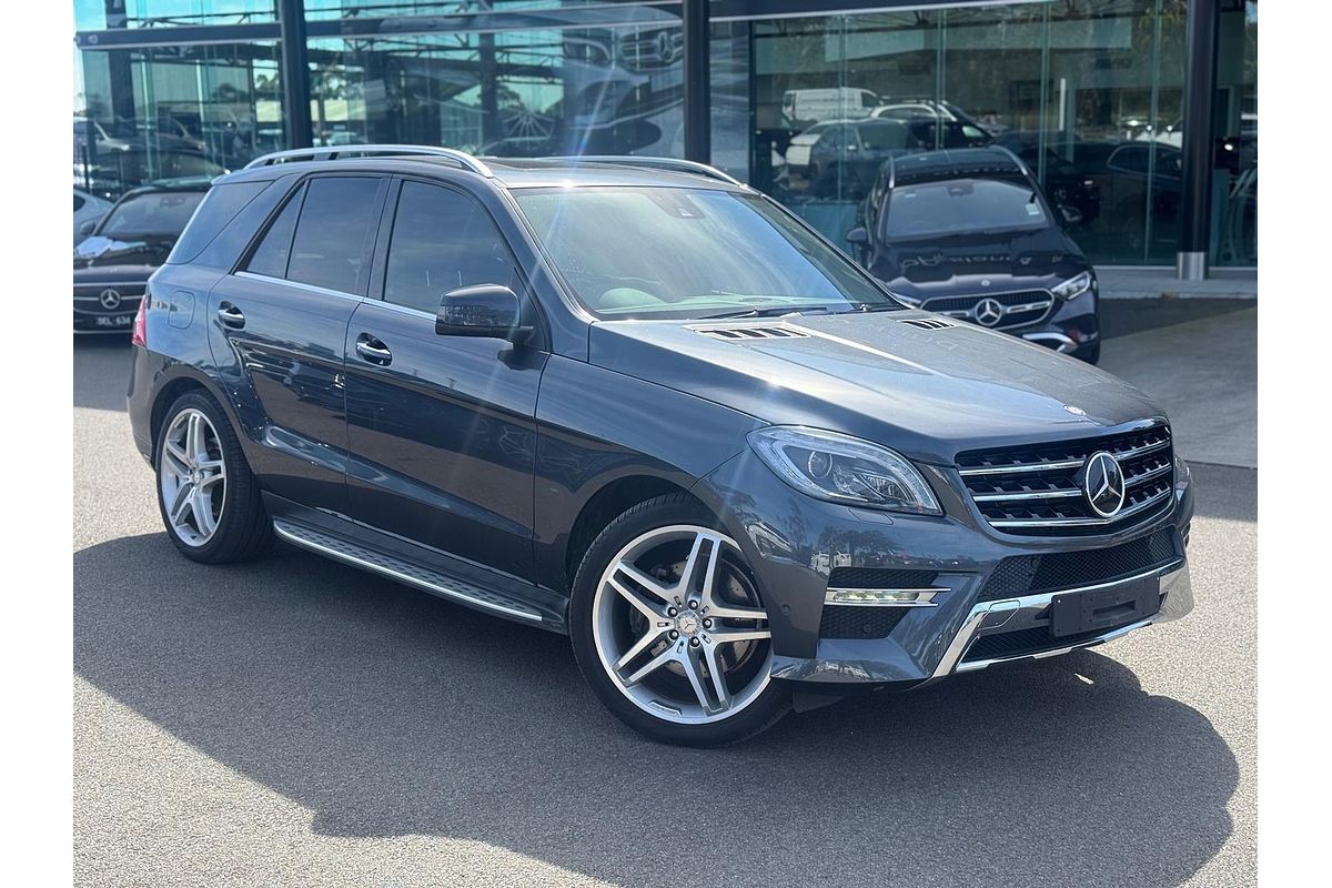 2013 Mercedes-Benz M-Class ML350 BlueTEC W166