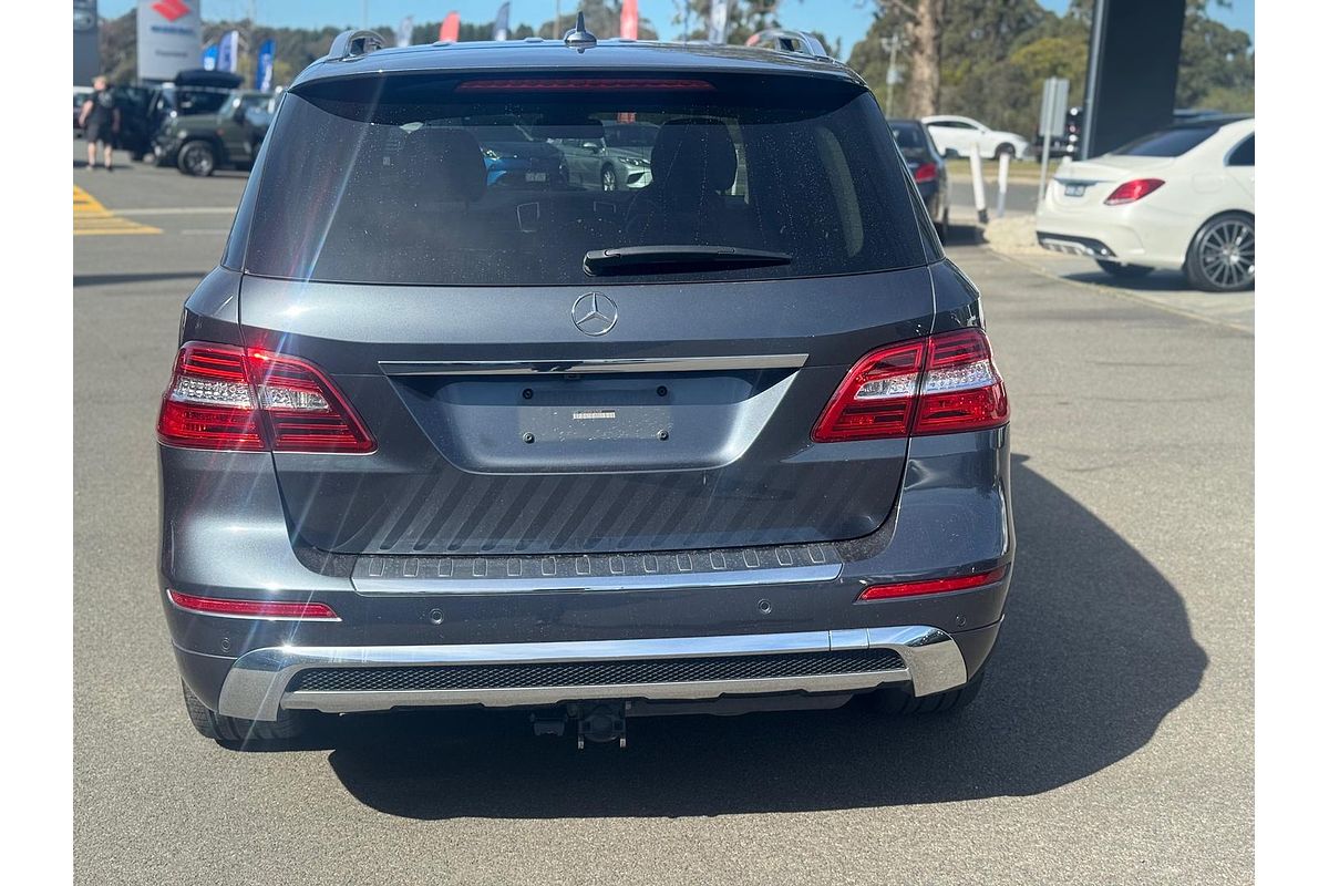 2013 Mercedes-Benz M-Class ML350 BlueTEC W166
