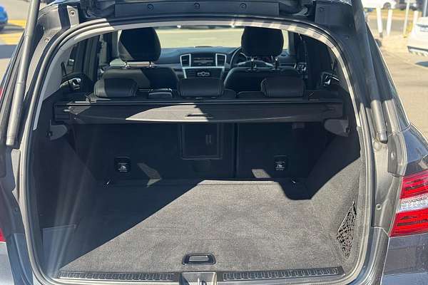 2013 Mercedes-Benz M-Class ML350 BlueTEC W166