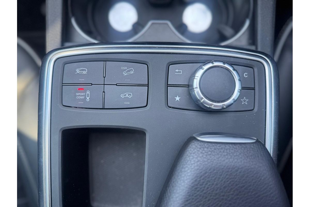 2013 Mercedes-Benz M-Class ML350 BlueTEC W166