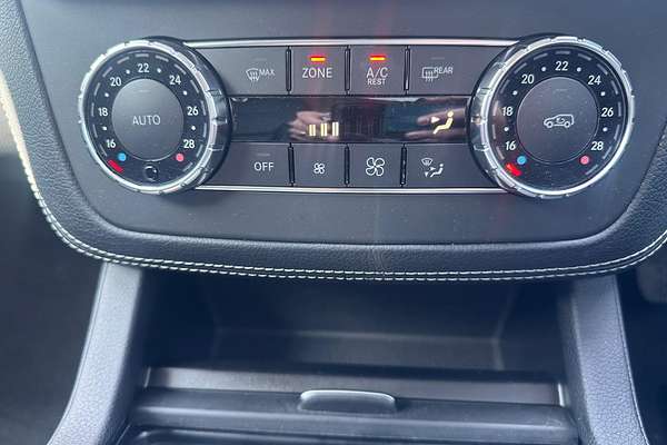 2013 Mercedes-Benz M-Class ML350 BlueTEC W166