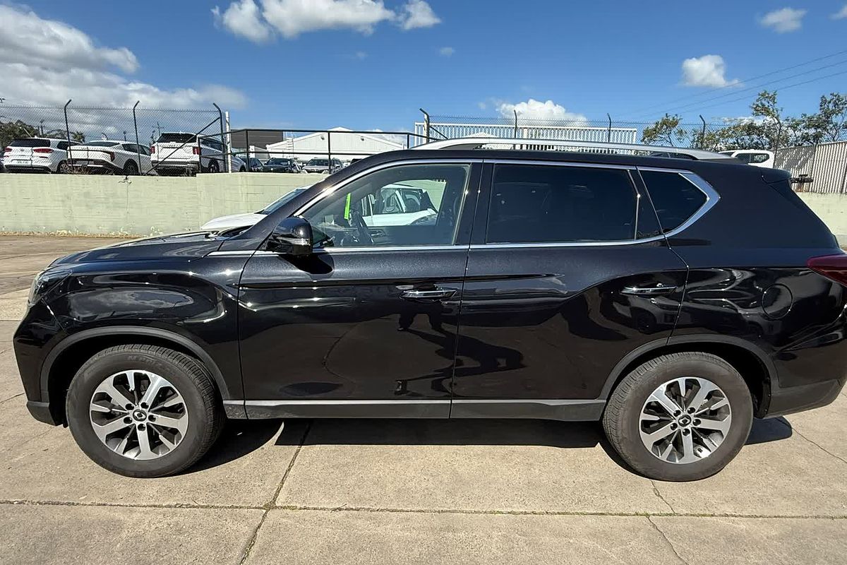 2024 SsangYong Rexton Ultimate Y461