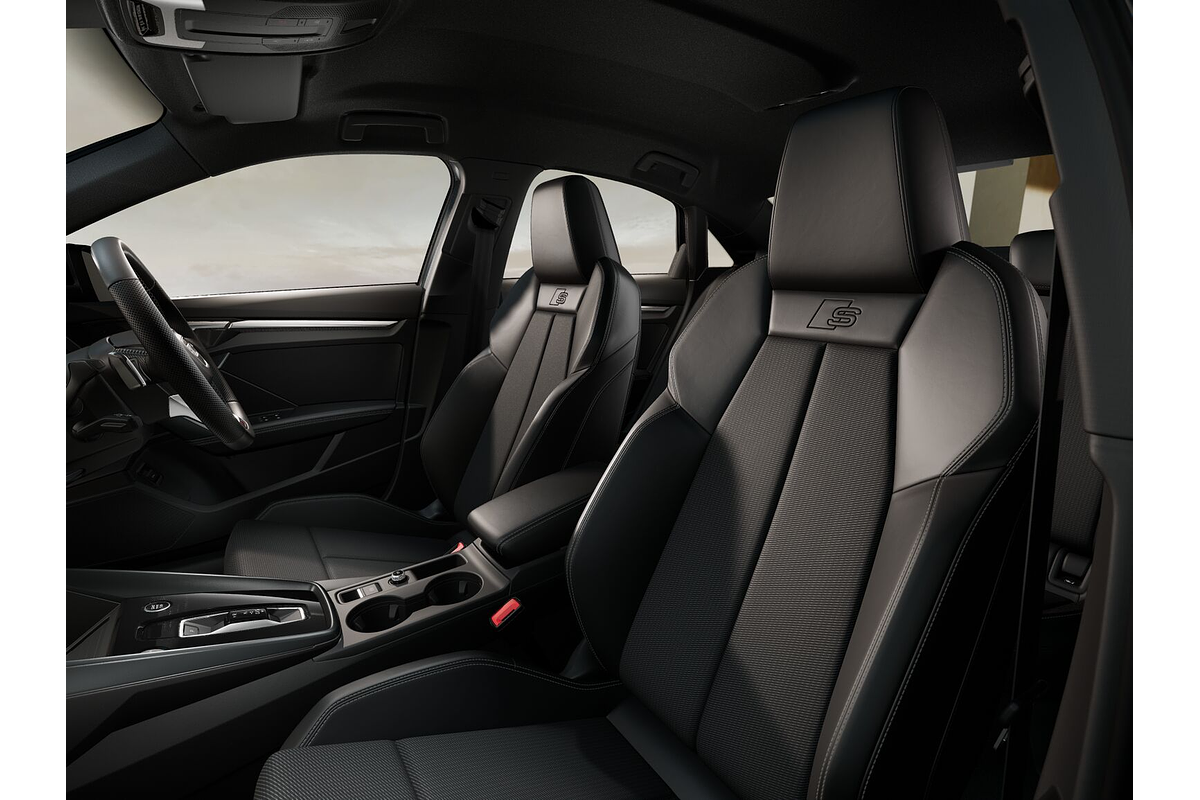 2025 Audi A3 35 TFSI S line GY