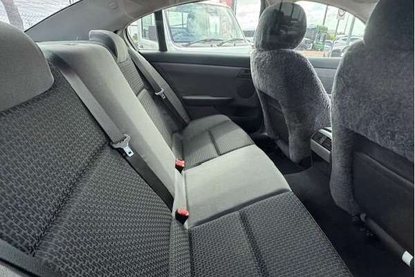 2007 Holden Commodore Lumina VE