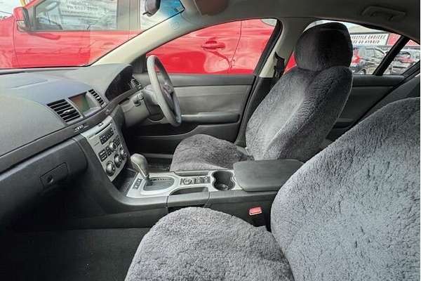 2007 Holden Commodore Lumina VE
