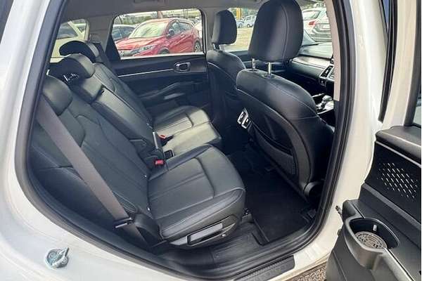2022 Kia Sorento Sport+ MQ4