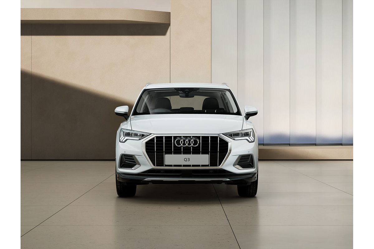 2025 Audi Q3 35 TFSI F3