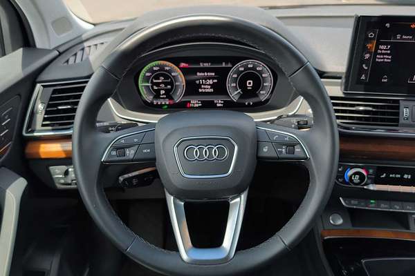 2024 Audi Q5 S line Prestige