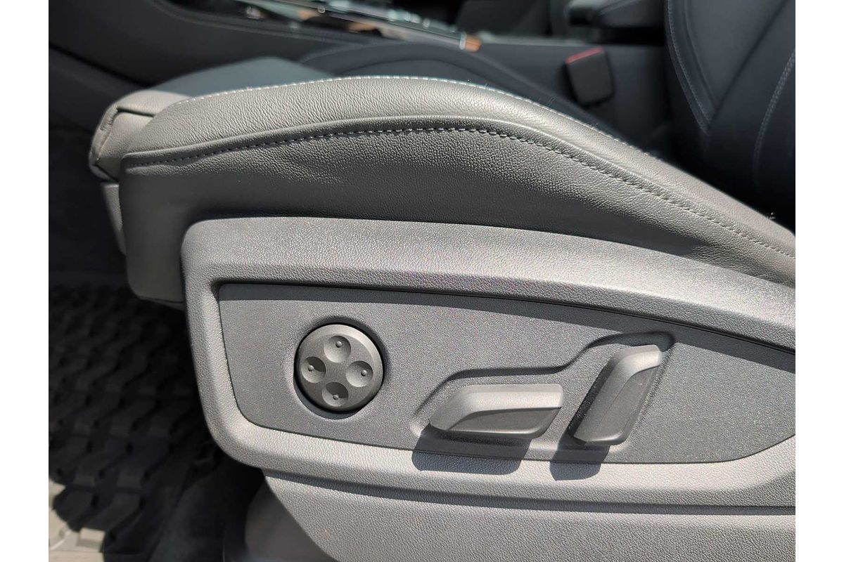 2024 Audi Q5 S line Prestige