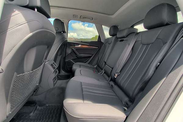 2024 Audi Q5 S line Prestige